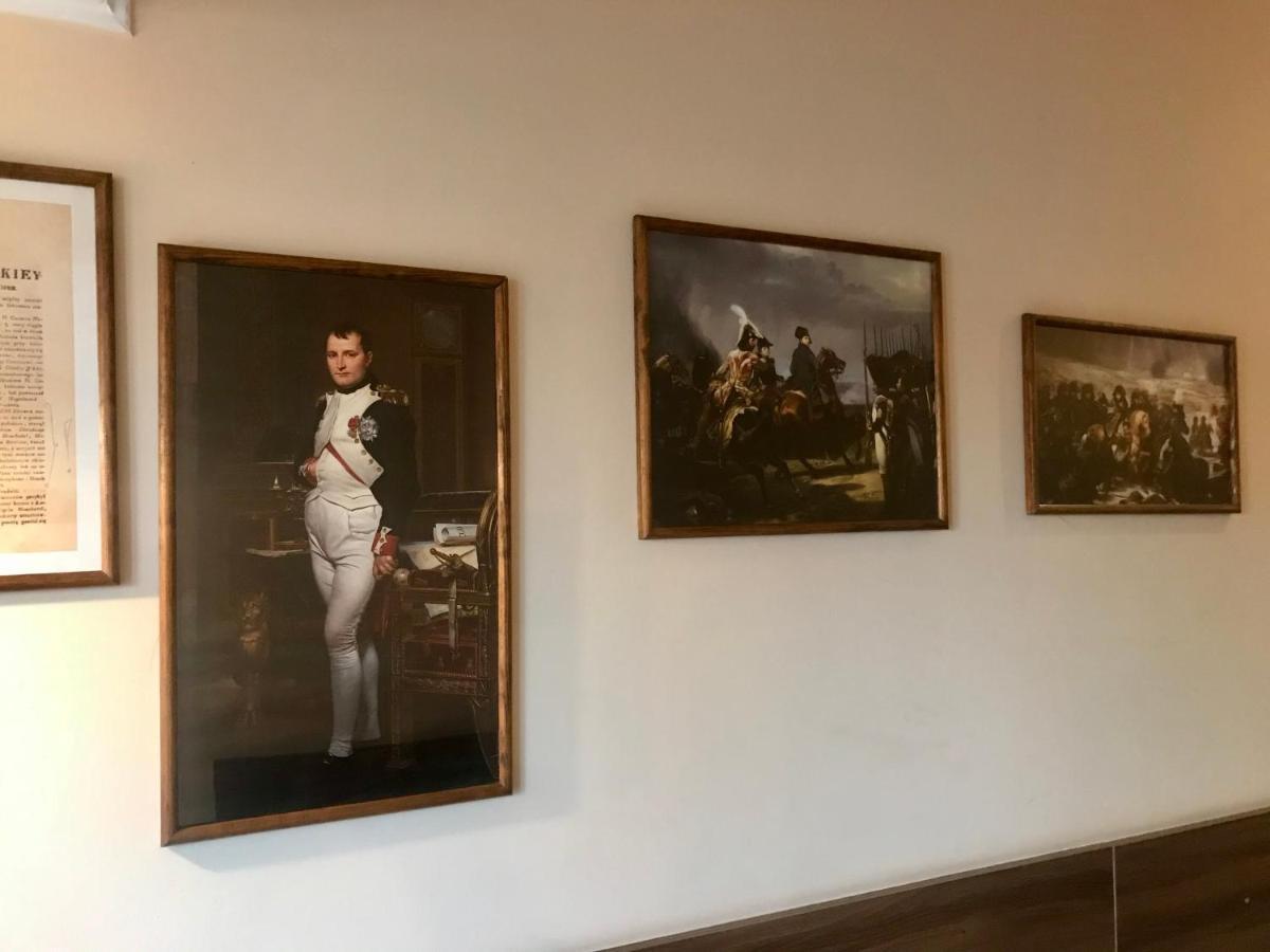 Hotelik Polonia Łowicz Exteriör bild